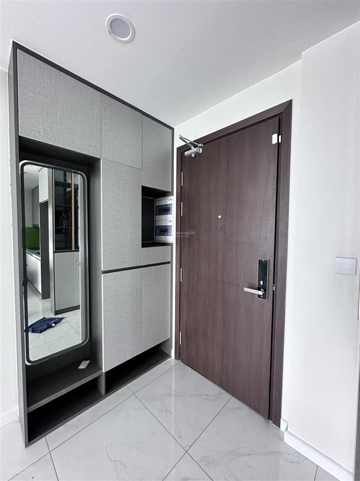 Bán căn 3pn2wc toà c4 giá 4tỷ050 sẵn nội thất