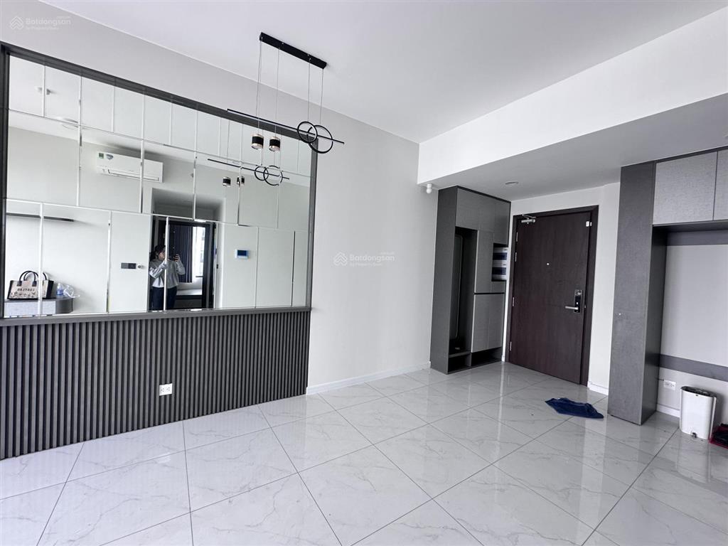 Bán căn 3pn2wc toà c4 giá 4tỷ050 sẵn nội thất