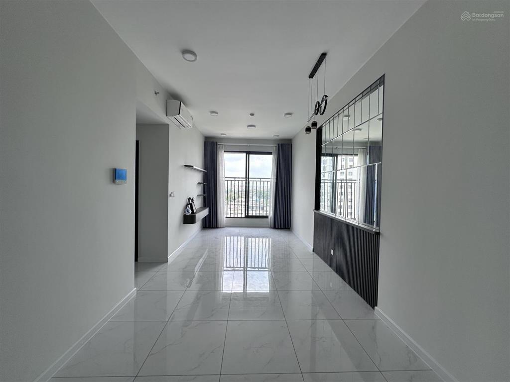 Bán căn 3pn2wc toà c4 giá 4tỷ050 sẵn nội thất