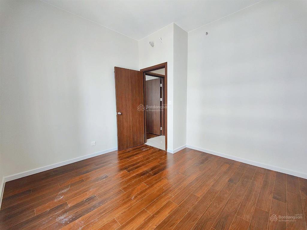 Cho thuê căn 3pn2wc nội thất cơ bản giá 9triệu/tháng