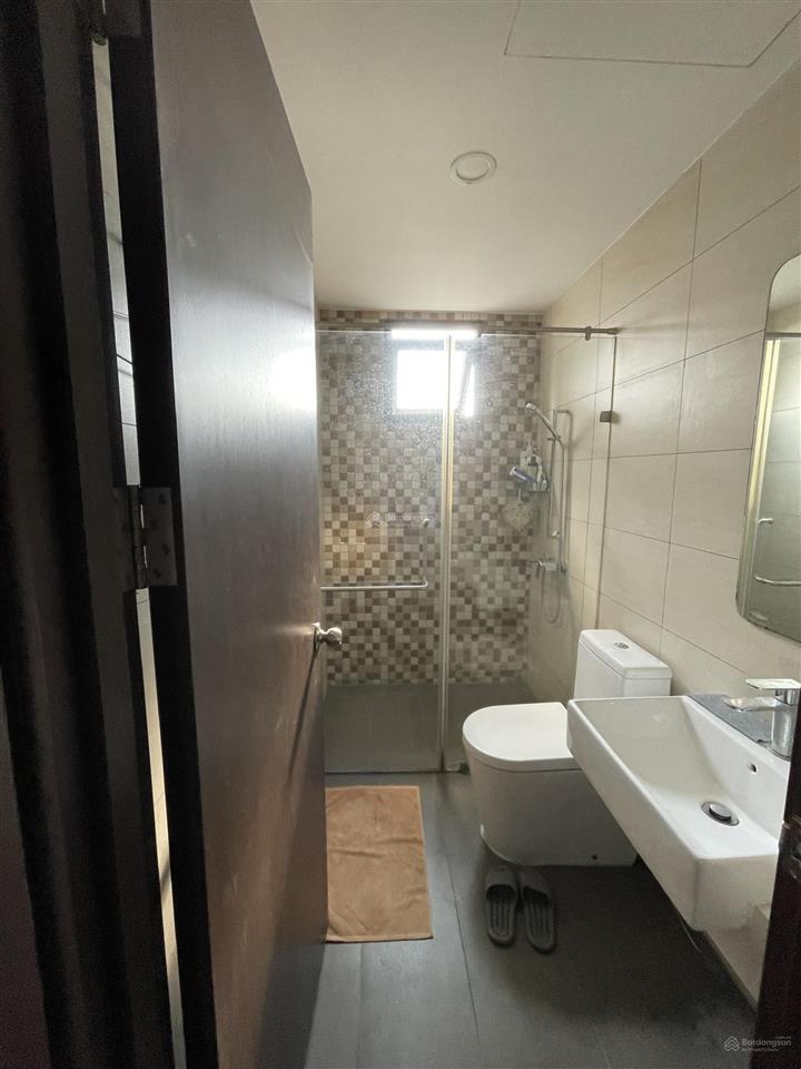 Cho thuê 2pn2wc diện tích 66m2 góc full nội thất gỗ xịn