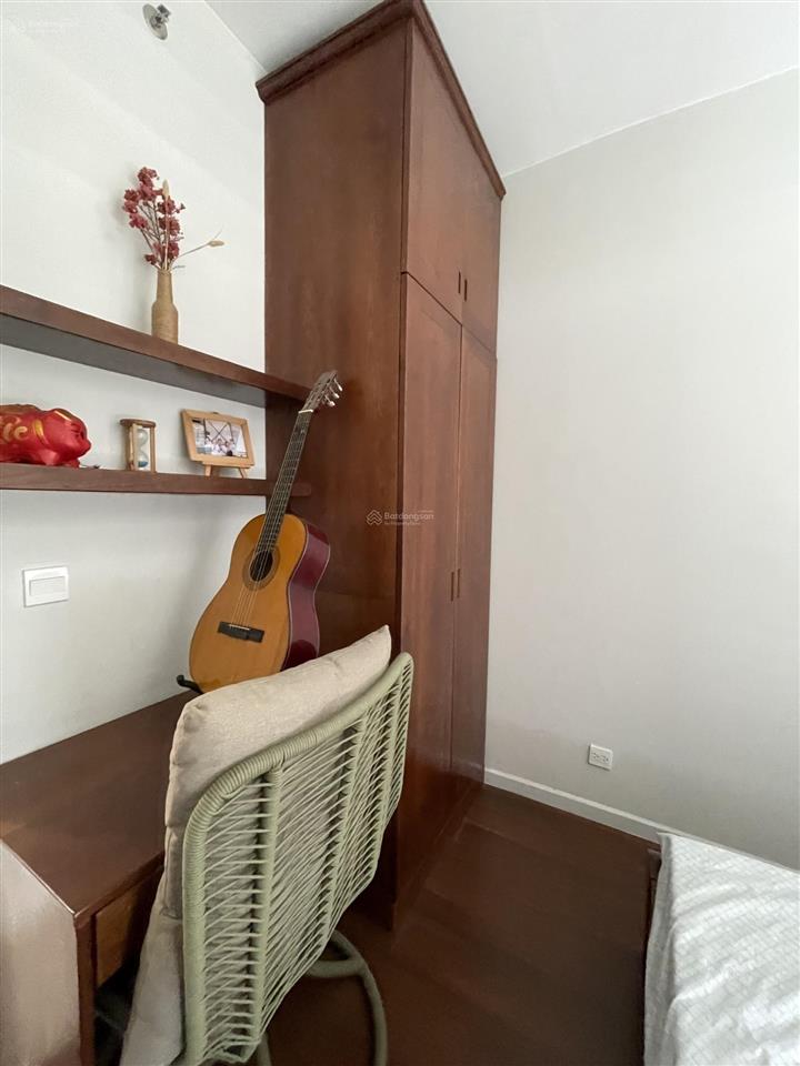 Cho thuê 2pn2wc diện tích 66m2 góc full nội thất gỗ xịn