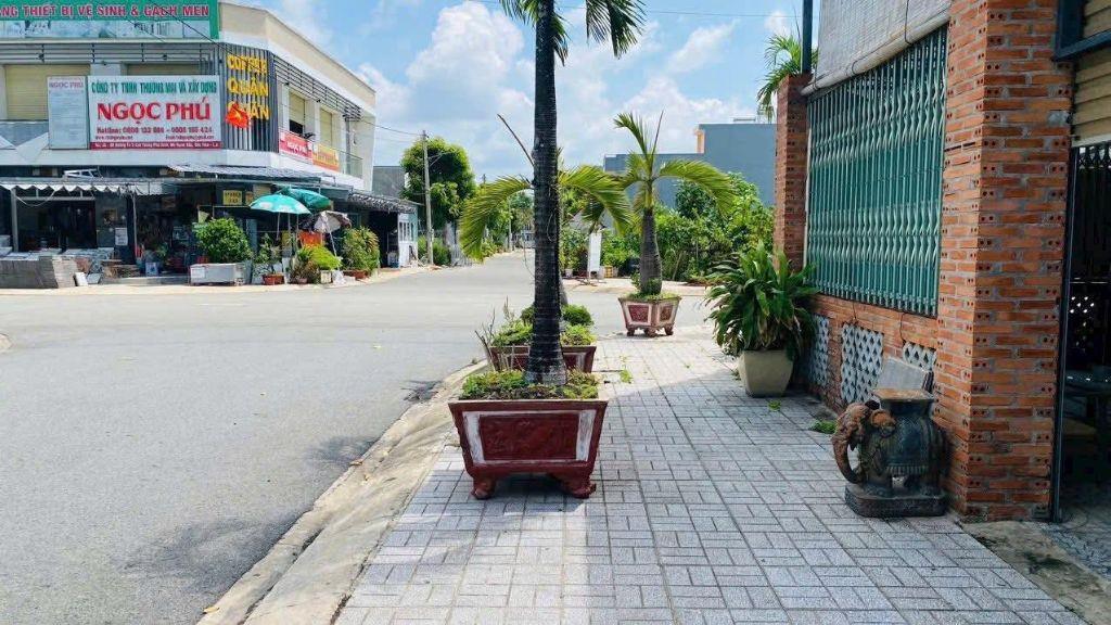 chính chủ bán quán cafe đường tỉnh lộ 9 mua nhanh kinh doanh liền sổ hồng vay 3 bên