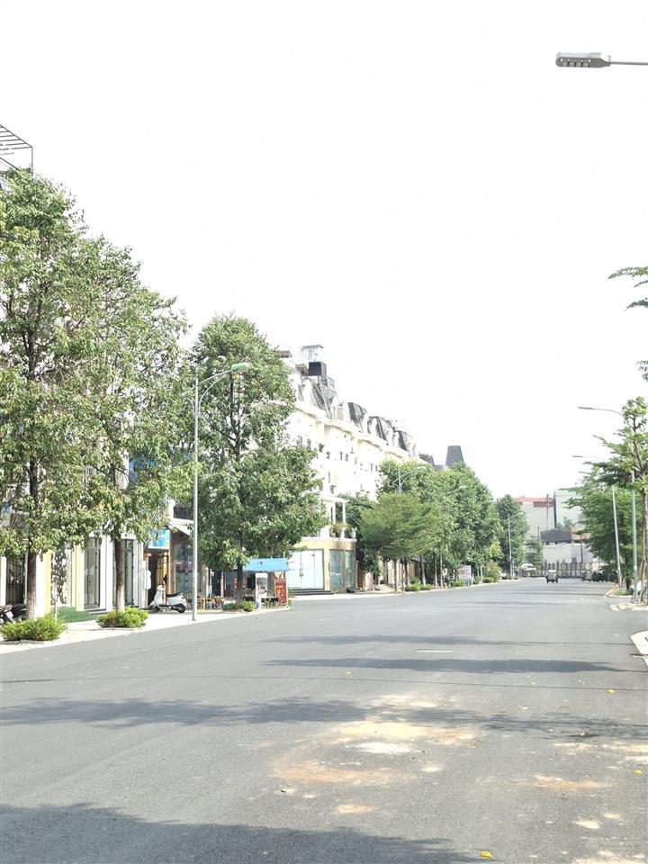 Bán liền kề lideco, dt 84m2, mặt tiền 7m, nhà hoàn thiện, giá 17 tỷ