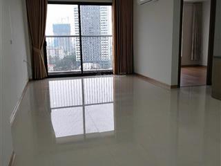 Chính chủ cho thuê căn hộ 3 ngủ đồ cơ bản