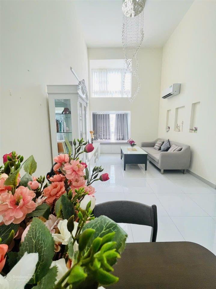 [bán & cho thuê] căn hộ loft sky garden, quận 7  4pn rộng rãi, nhà trống giao ngay!