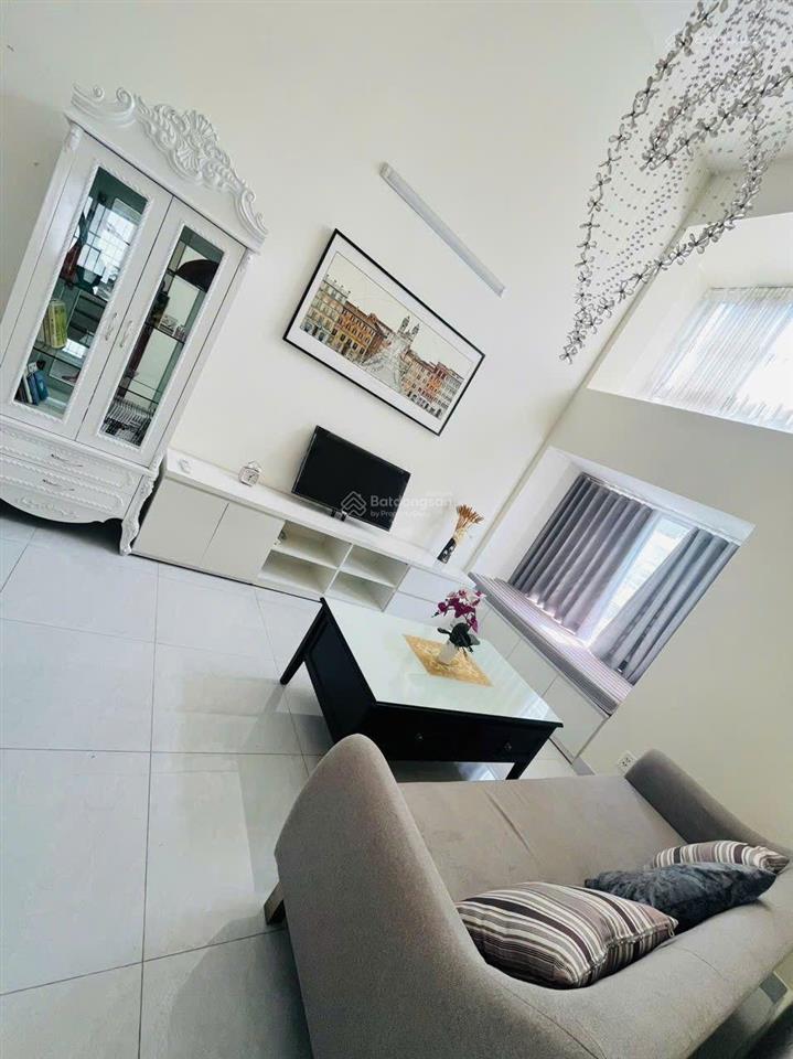[bán & cho thuê] căn hộ loft sky garden, quận 7  4pn rộng rãi, nhà trống giao ngay!