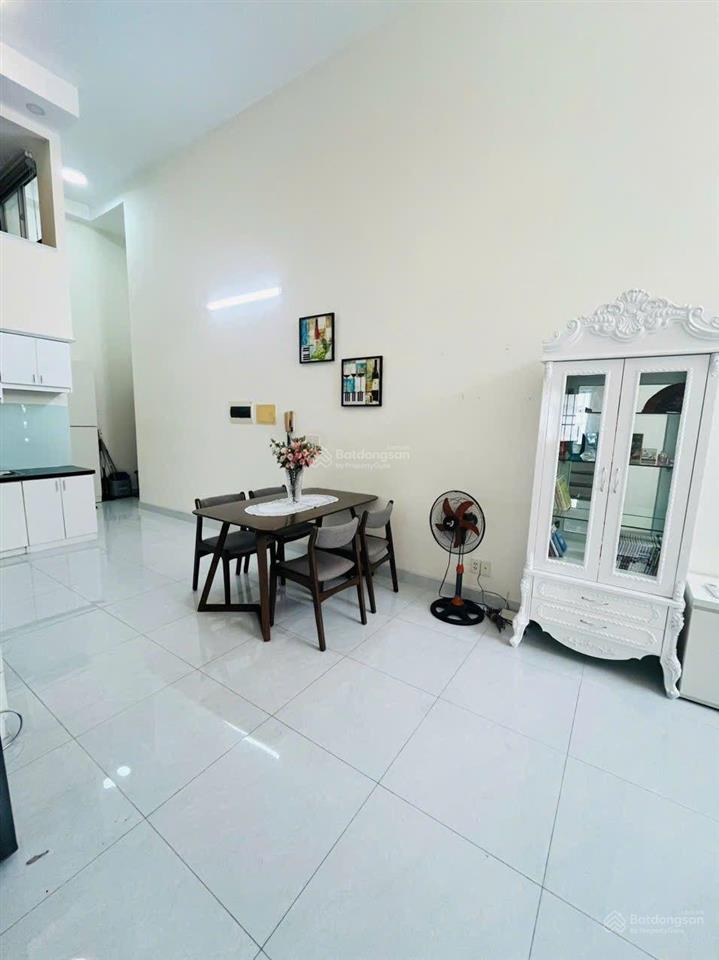 [bán & cho thuê] căn hộ loft sky garden, quận 7  4pn rộng rãi, nhà trống giao ngay!