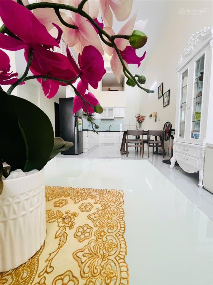 [bán & cho thuê] căn hộ loft sky garden, quận 7  4pn rộng rãi, nhà trống giao ngay!