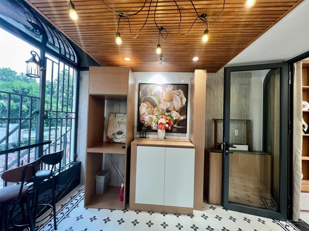 Siêu phẩm đầu tư sky garden 2  sẵn hđ thuê 30tr/tháng  nội thất mới tinh