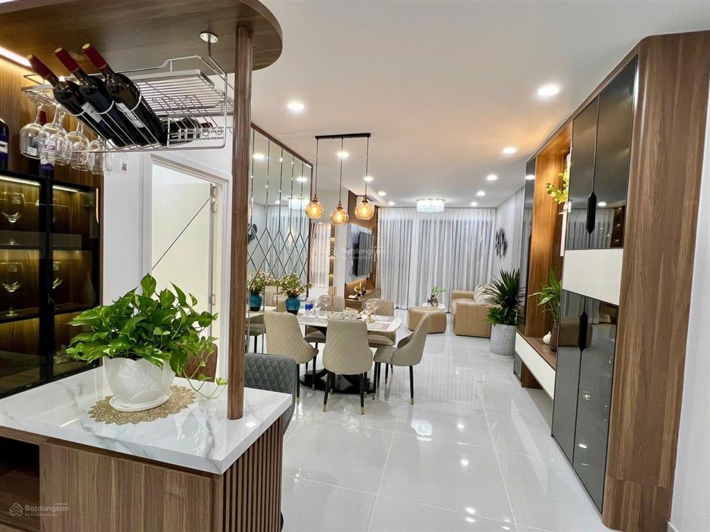Đầu tư sinh lời ngay sở hữu căn góc sky garden 2 có sẵn hợp đồng thuê 42tr/tháng