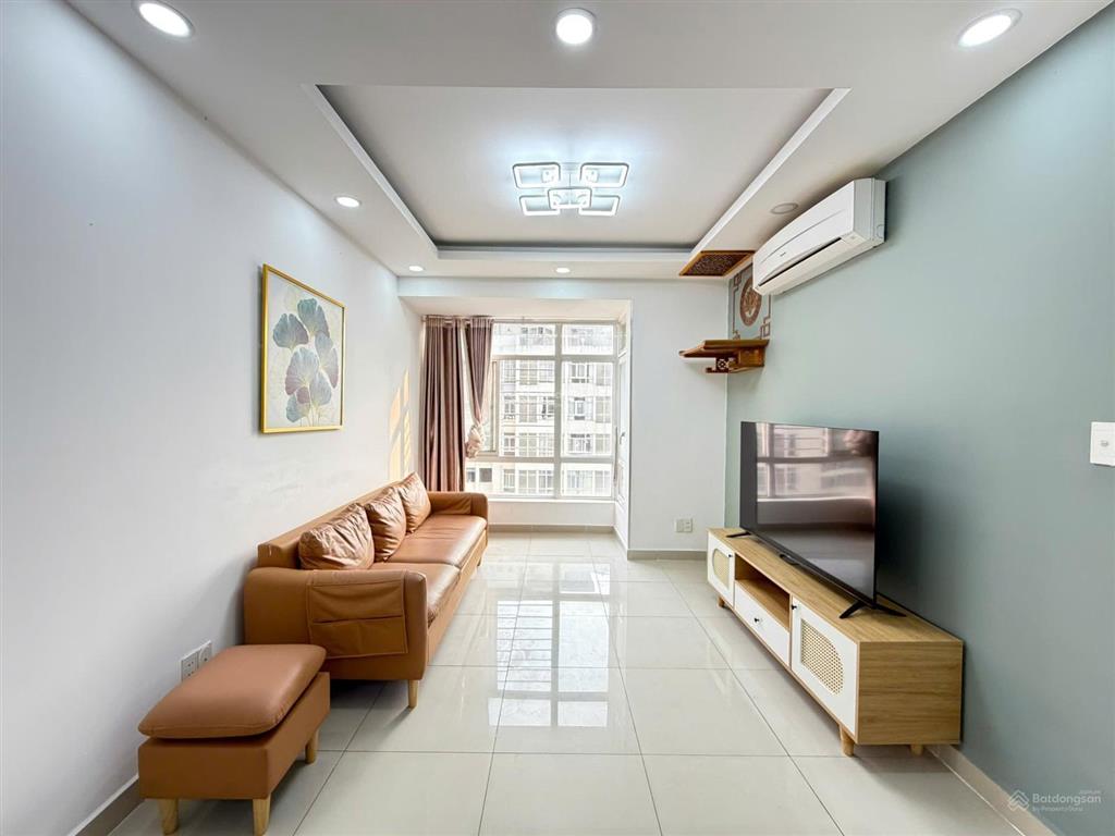 Bán căn hộ sky garden 3, giá tốt 5,89 tỷ, 71m2, 3pn, 2wc, đầy đủ nội thất tại quận 7, hcm