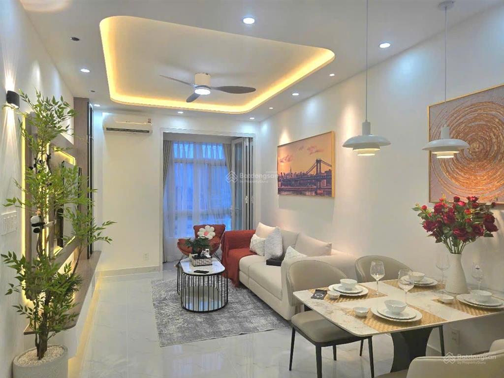 Bán căn hộ chung cư sky garden ii, 5,65 tỷ, 71m2, 2pn, 2wc, view landmark 81, pháo hoa