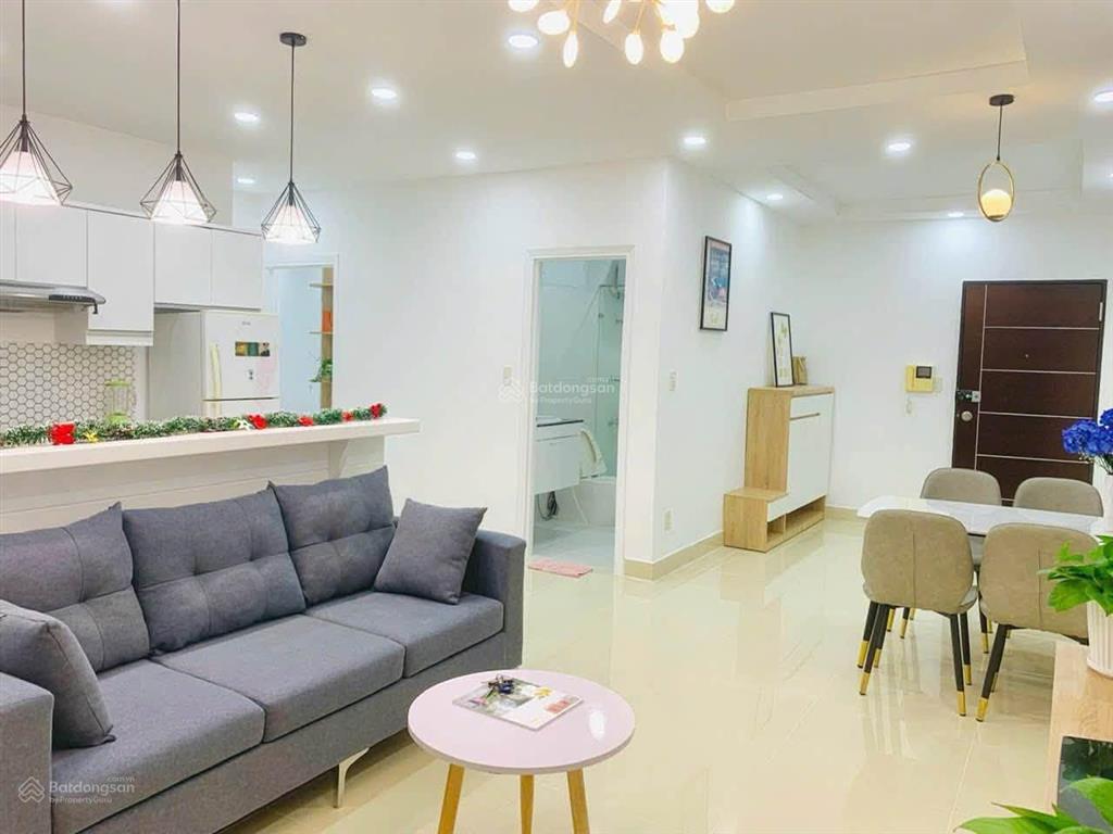 Bán ch sky garden 3, 70,12m2, 2pn, 2wc, 5,150 tỷ full nội thất tại q7, pmh.