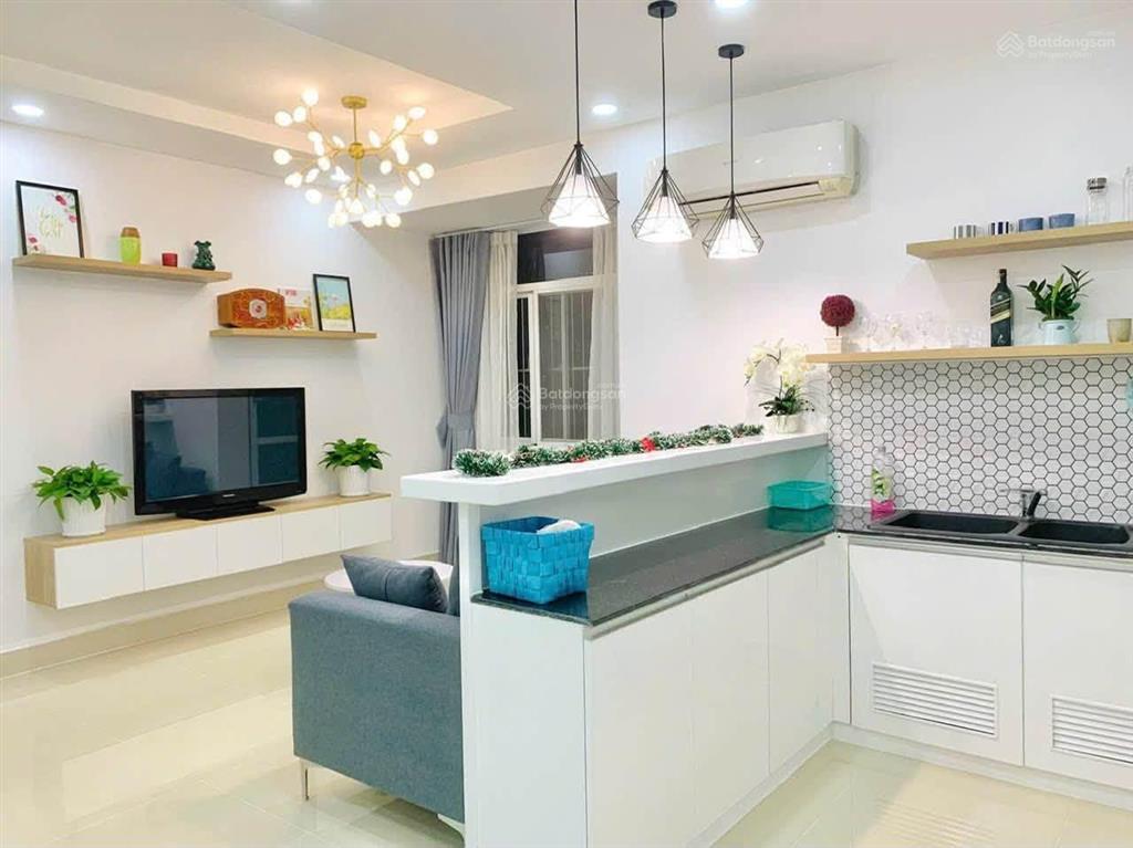 Bán ch sky garden 3, 70,12m2, 2pn, 2wc, 5,150 tỷ full nội thất tại q7, pmh.