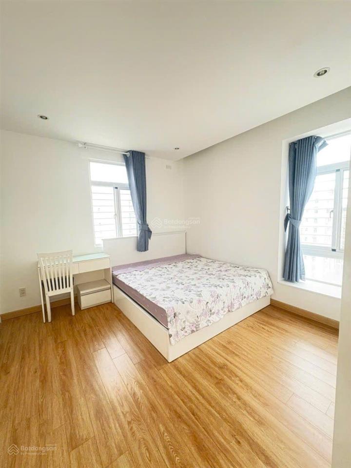 Bán căn hộ 2pn giá cực chất tại sky garden 3, quận 7, tp. hcm, 5,8 tỷ, 74m²