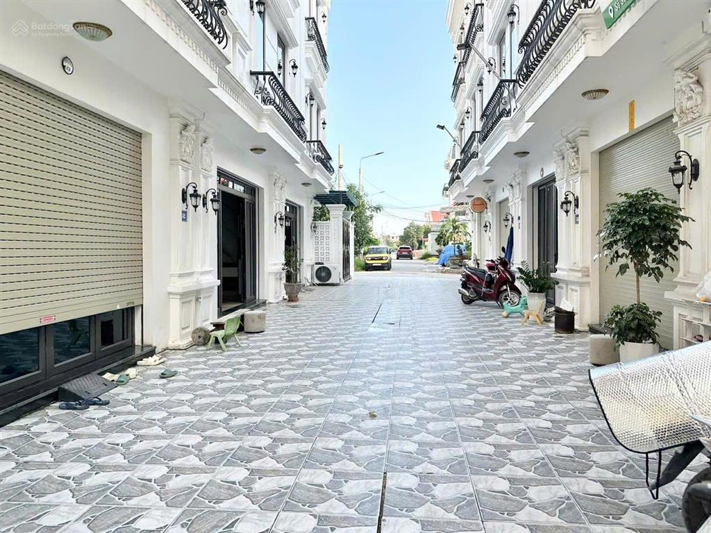 Chỉ 1,65 tỷ 51m2 đất quỳnh hoàng, nam sơn, an dương oto đỗ cửa