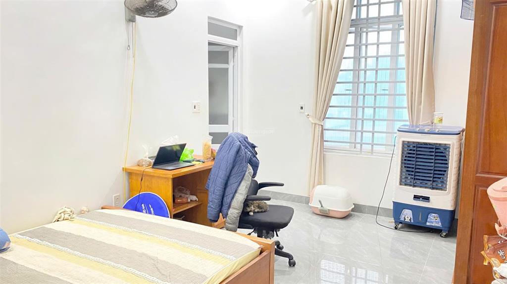 Chỉ hơn 6 tỷ xíu nhà 3,5 tầng 114m2, hai mặt ngõ khu phân lô ngay bờ hồ thị trấn an dương