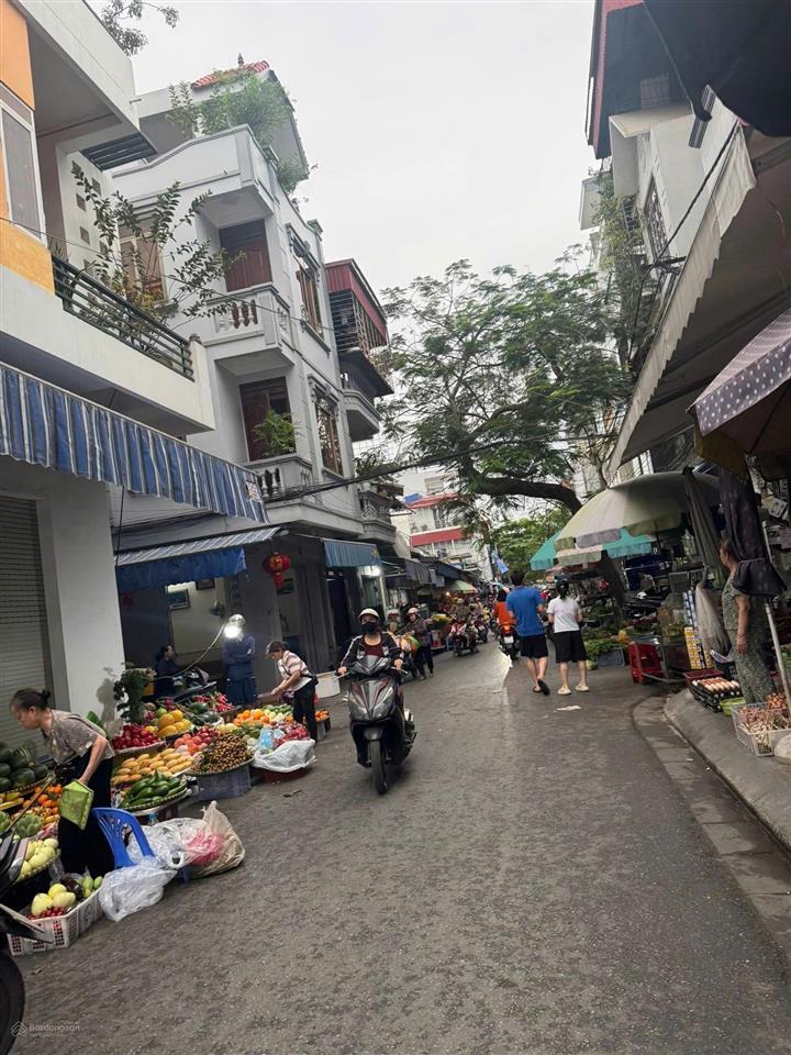 Cực hiếm nhà 52,8m2 ngay chợ hòa bình, chỉ hơn 4 tỷ xíu