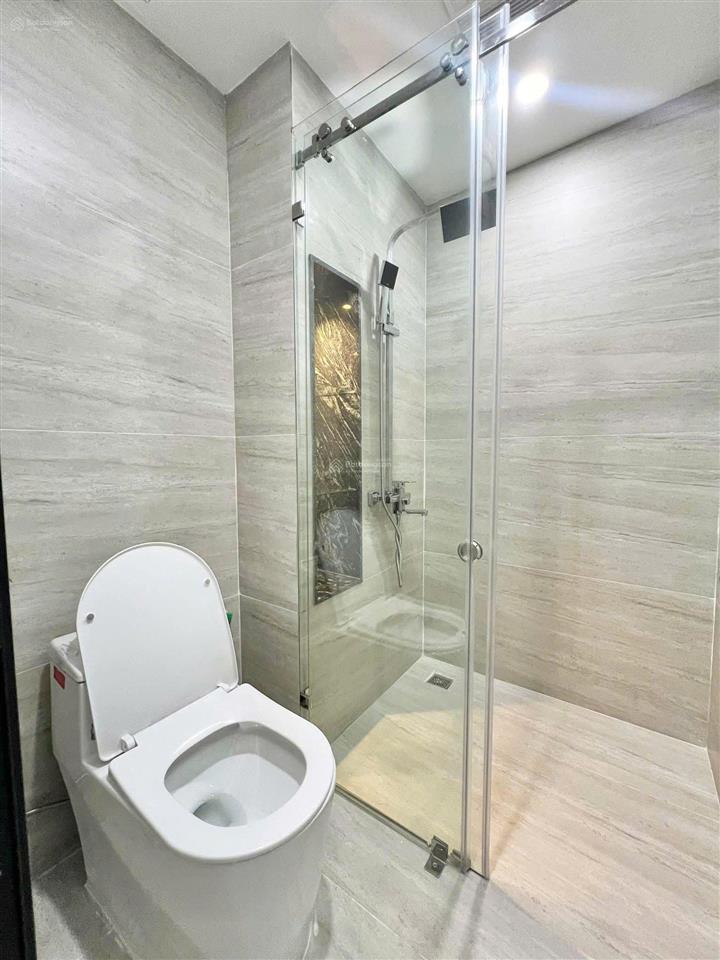 Chỉ 4,5 tỷ nhà 4 tầng cực đẹp khu tđc ngay chợ sở dầu, hồng bàng