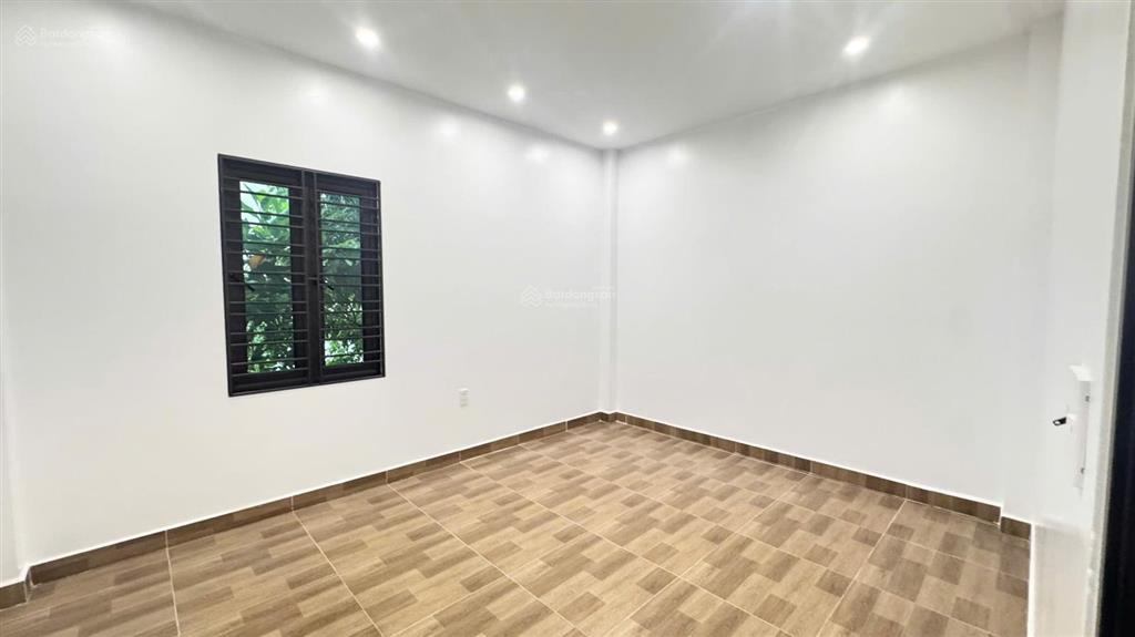 Hàng hiếm nhà 3 tầng 55m2, ngay trường mầm non sở dầu, hồng bàng, chỉ hơn 3 tỷ xíu
