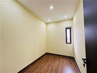 Siêu rẻ nhà 3 tầng 57m2 ngõ thông oto đỗ cửa ngay trường học cấp 1 chỉ hơn 3 tỷ xíu