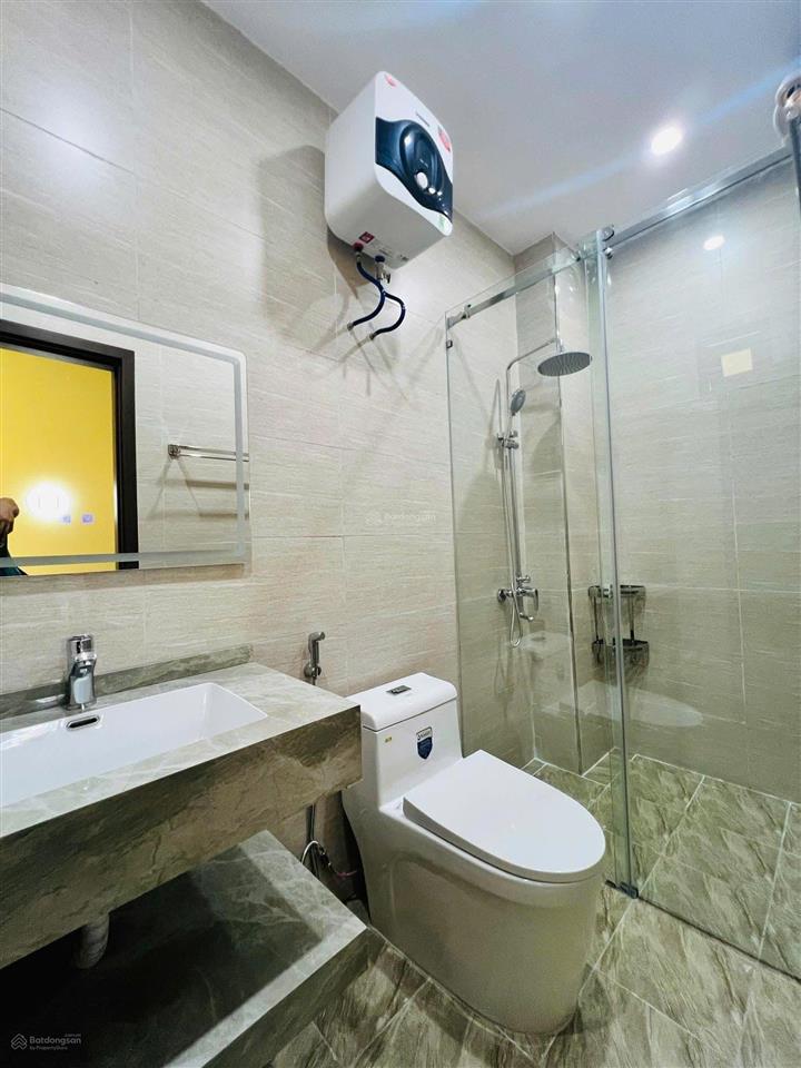 Siêu rẻ nhà 3 tầng 57m2 ngõ thông oto đỗ cửa ngay trường học cấp 1 chỉ hơn 3 tỷ xíu