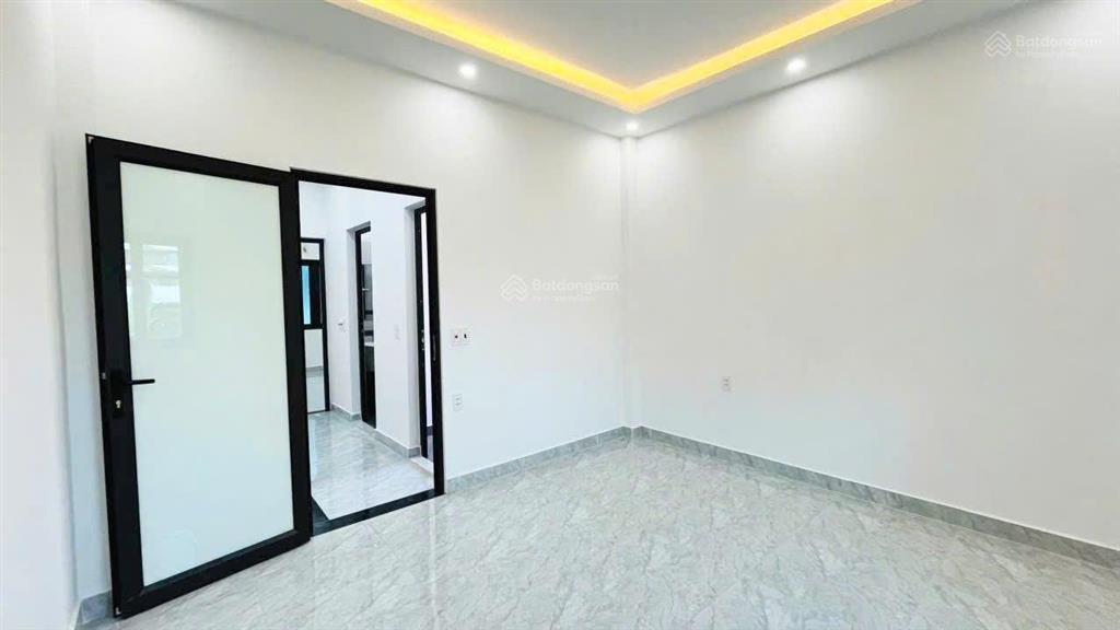 Siêu rẻ chỉ 2,1 tỷ nhà 2 tầng siêu đẹp ngay trường xanh tuệ đức, hải phòng