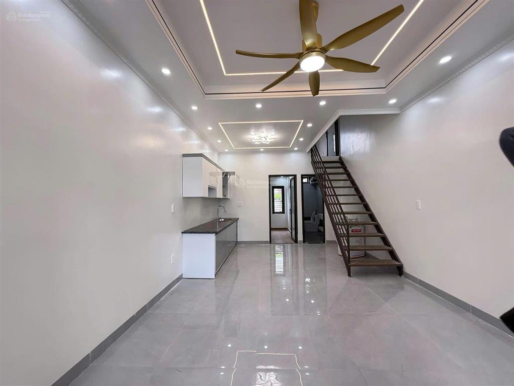 Cực rẻ chỉ 1 tỷ 450 tr nhà 1,5 tầng sân cổng 51m2 vân tra, an đồng, hải phòng ngõ 4m
