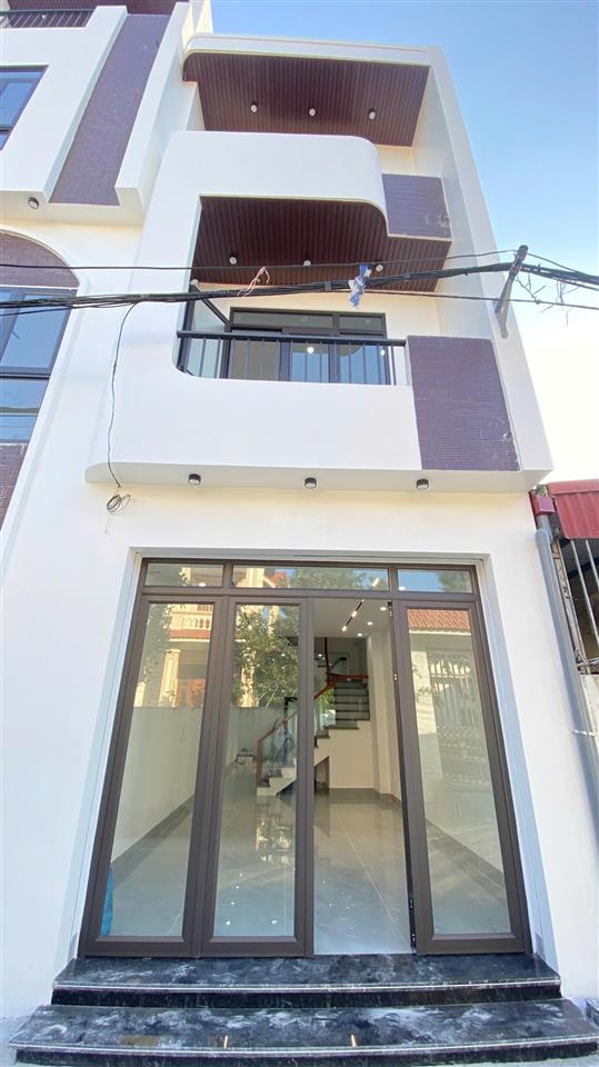 Sốc nhà 3 tầng 56m2 ngõ thông 5m, ngay ub hùng vương, hồng bàng, ô tô đỗ cửa