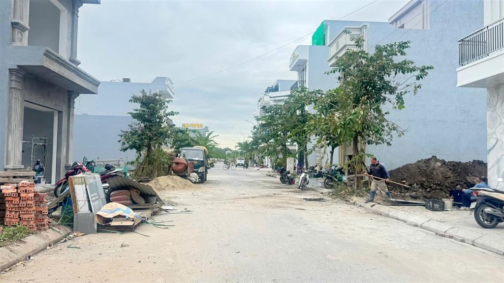 93,6m2 đất khu phân lô đồng chuối, hùng vương, tuyến 2 mặt trương văn lực, chỉ 4,1 tỷ