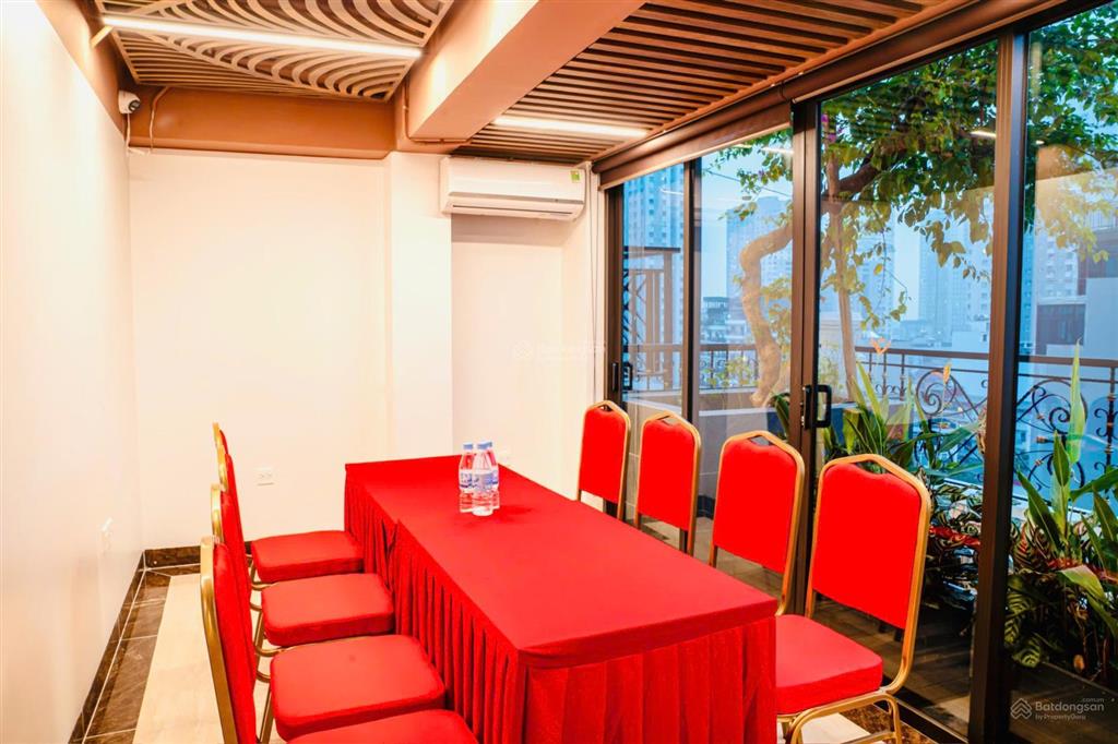 Cho thuê văn phòng tại toà nhà 11 tầng, 170m2, thông sàn, không cột, pccc tại yên xá, hà đông, hn