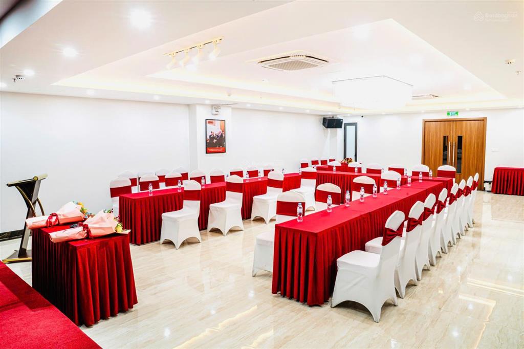 Cho thuê văn phòng tại toà nhà 11 tầng, 170m2, thông sàn, không cột, pccc tại yên xá, hà đông, hn