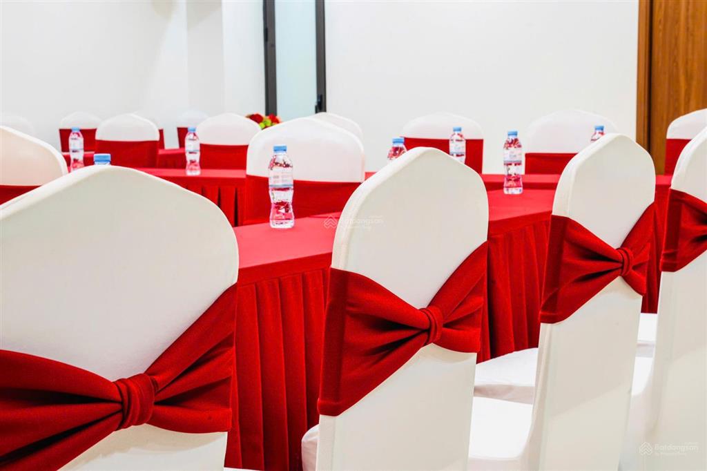 Cho thuê văn phòng tại toà nhà 11 tầng, 170m2, thông sàn, không cột, pccc tại yên xá, hà đông, hn