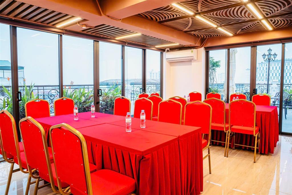 Cho thuê văn phòng tại toà nhà 11 tầng, 170m2, thông sàn, không cột, pccc tại yên xá, hà đông, hn