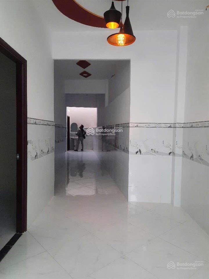 Bán nhà mặt tiền huỳnh tấn phát nhà bè