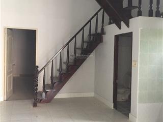 Nhà 1 lầu hẻm nhựa xe tải thông ra lxo sau lưng bách hóa xanh đối diện trường mầm non long trường