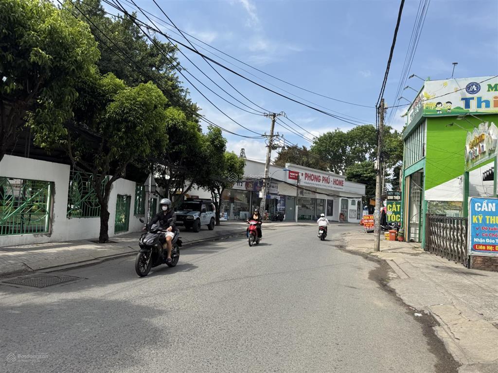Chủ ở lâu năm gửi cần bán gần 5746m² đất đối diện dệt phong phú để chia tài sản
