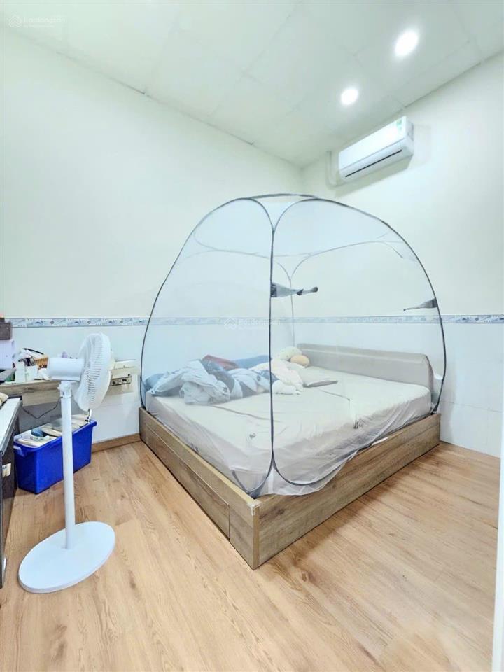 Bán nhà c4 mới 65m2 ở đường tăng nhơn phú, phước long b, chỉ 3,95 tỷ