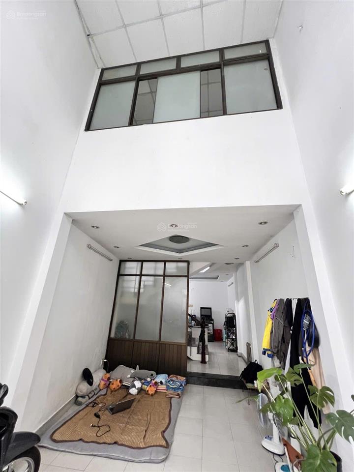 Nhà đẹp 2 lầu, 3ty5, sát mặt tiền dương đình hội, thuộc khu vip tăng nhơn phú b.