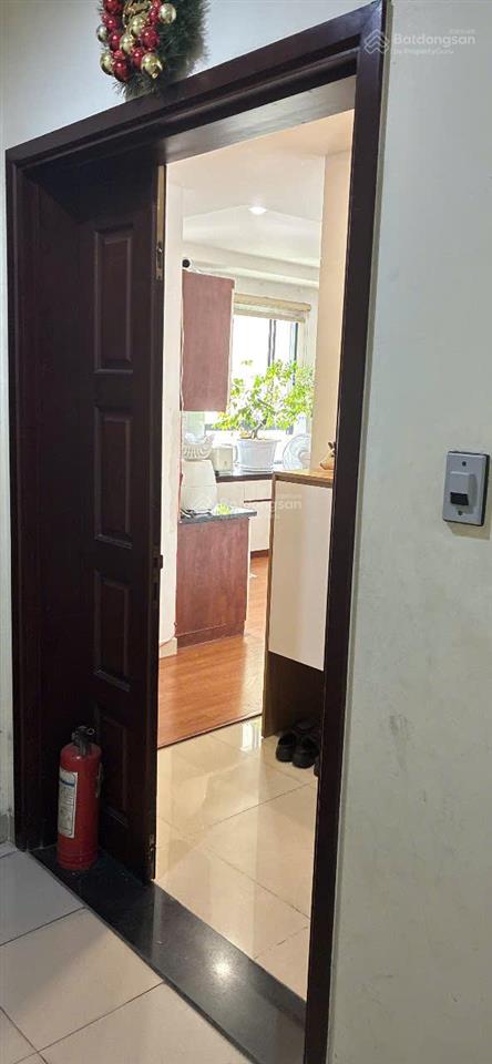 Bán căn hộ cao ốc thịnh vượng 76,17m2  2pn  2wc sổ hồng trao tay
