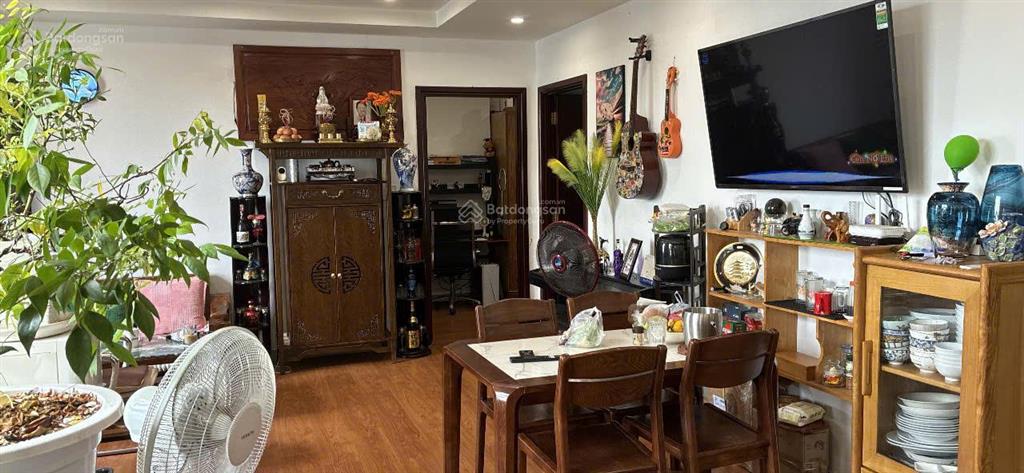 Bán căn hộ cao ốc thịnh vượng 76,17m2  2pn  2wc sổ hồng trao tay