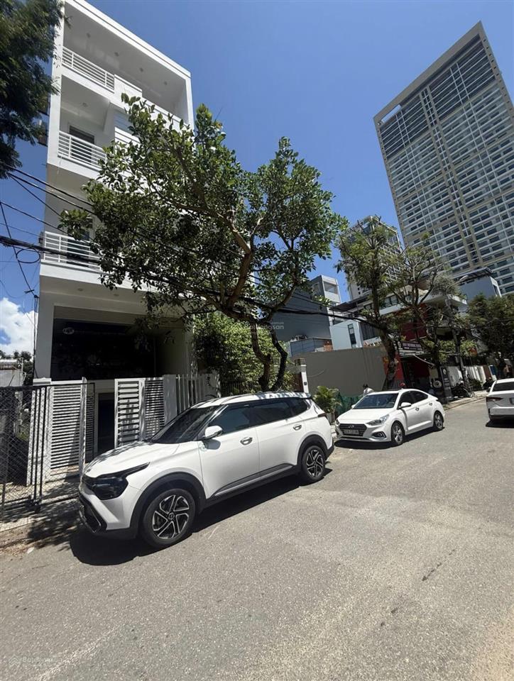 Chủ ngộp bank bán nhanh lô góc 121m2 tặng nhà cấp 4 sát biển mỹ khê