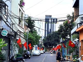 Giảm sốc 2 tỷ bán nhanh lô đất hoa hậu khu phố tây 135m2 ngang 6m nhỉnh 16tỷ