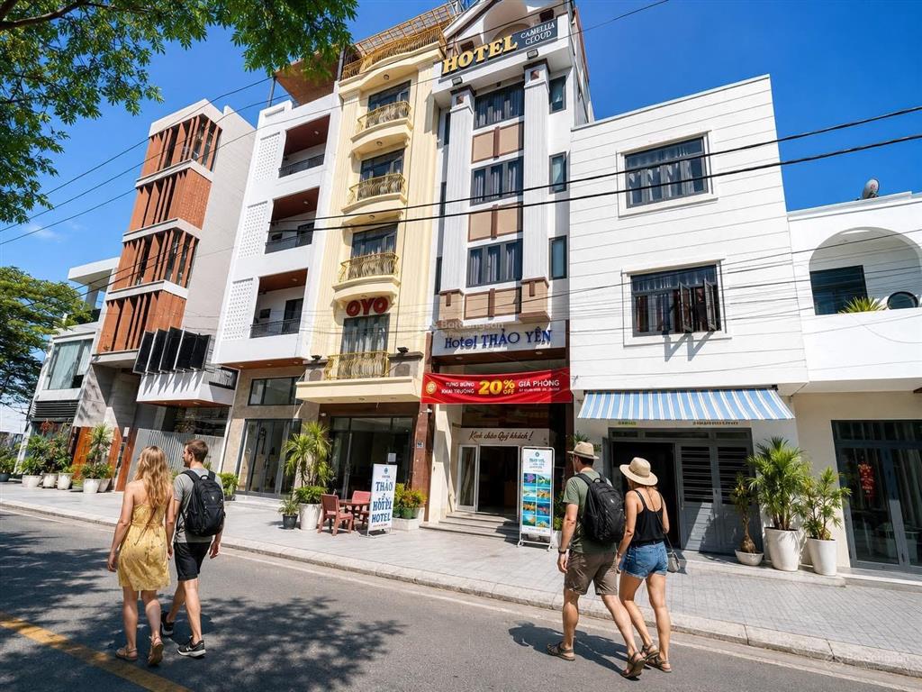 Cực sốc! bán đất tặng nhà gác lửng mt sát biển mỹ khê 7 tỷ 9