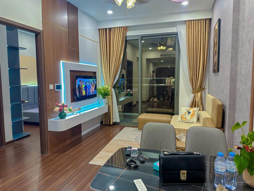 Chính chủ không qua trung gian bán căn hộ m1 masteri waterfront, diện tích 63m2 full đồ giá 4,8 tỷ