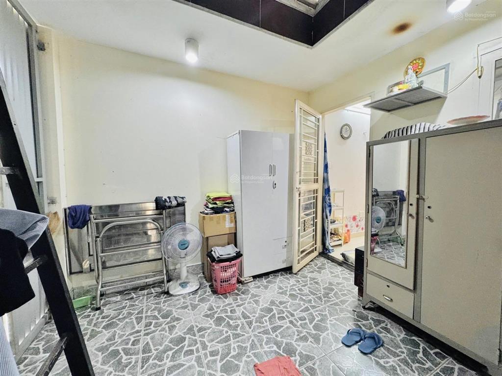 Bán nhà mt phan đình phùng 47m2 3,4x14m 5 tầng 8pn chỉ 9,9tỷ