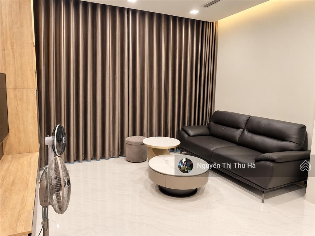 Bán 2pn central 2  vinhomes central park giá 8,25 tỷ  sẵn sổ hồng, sở hữu lâu dài