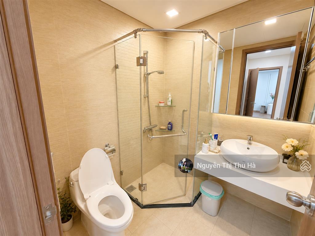 Bán 2pn vinhomes central park 84m2  sổ hồng lâu dài  giỏ hàng giá tốt