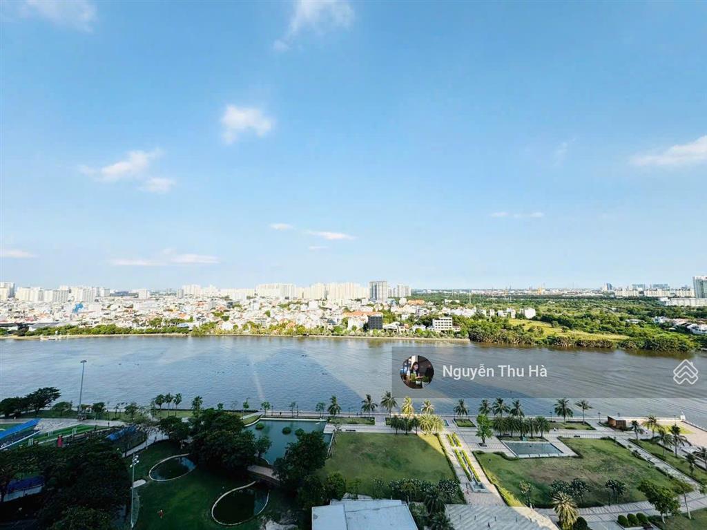 Cần bán gấp căn hộ 3pn giá tốt thị trường tại vinhomes central park 0901 511 ***